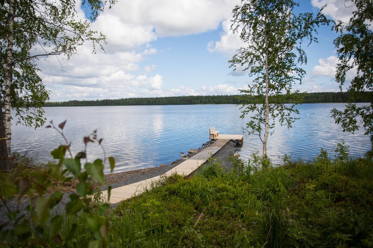 Готель Kuus-Hukkala Harkala  Екстер'єр фото